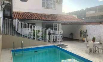 Imagem 2: Casa 5 qts na Rua Magnólia Brasil