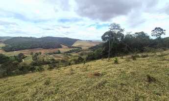 Imagem 3: Sítio de 38 hectares com água em abundância em Cristiano Otoni