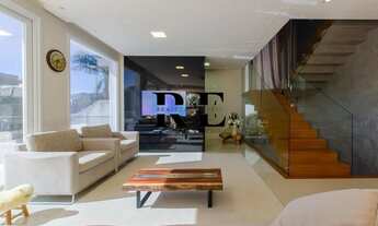 Imagem 7: Casa de Alto Padrão com 5 Suítes para Aluguel no João Paulo - Mobiliada, Vista e Exclusivi