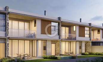 Imagem 5: Casa de alto padrão com 1 suíte e 2 demi suítes em Santa Felicidade