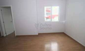 Imagem 2: Apartamento de 2 Dormitórios no Condomínio Murano - Conforto e Praticidade no Fragata