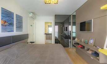 Imagem 5: Apartamento frente mar pronto pra morar! Com 3 suítes e 4 vagas de garagem na Praia Brava