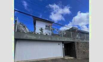 Imagem 2: Casa Trindade conforto, luz e localização perfeita em Florianópolis