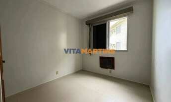 Imagem 7: Apartamento com 3 quartos (1 suíte) à venda na Praia do Forte em Cabo Frio/RJ por R$1.250