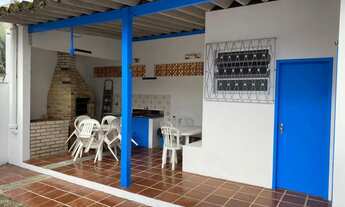 Imagem 3: Aluguel Anual - Casa de 03 dormitórios, amplo terreno, em localização inigualável!