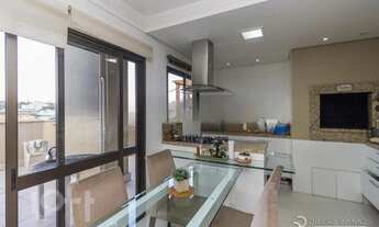 Imagem 2: Apartamento à venda em Menino Deus com 174 m², 2 quartos, 2 vagas