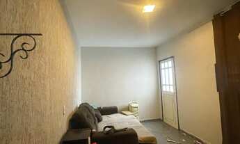 Imagem: Alugo casa de fundo no Guará I