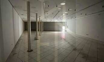 Imagem 4: Salão Comercial para Locação em Poá, Centro, 4 banheiros