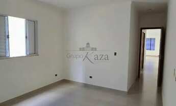 Imagem 5: Oportunidade - Casa Geminada - Parque Nova Esperança - 2 Dormitórios - 125m²