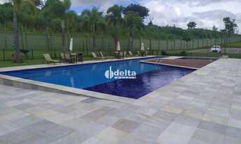 Imagem 2: Terreno em condomínio disponível para venda bairro Granja Marileusa em Uberlândia-MG