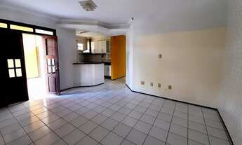 Imagem: Alugo casa em condominio fechado na Rua