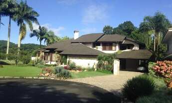 Imagem: Linda residência em condomínio fechado