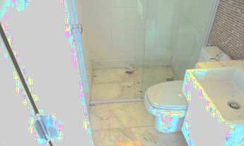 Imagem 7: Casa para venda tem 520 metros quadrados com 5 quartos