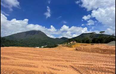 Imagem 7: Lote/Terreno para venda com 300 metros quadrados em Ermitage - Teresópolis - RJ