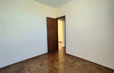 Imagem 4: Apartamento para alugar no bairro Cai?ara