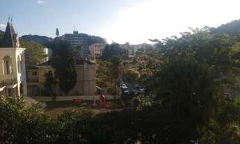 Imagem: Centro Histórico! Amplo e ensolarado apartamento