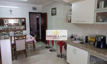 Imagem 3: Lindo Sobrado no Bosque dos Eucaliptos