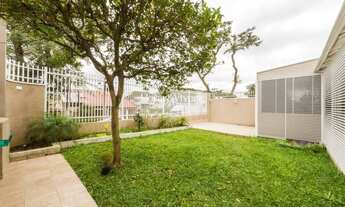 Imagem 2: Casa para Venda em Curitiba, Água Verde, 3 dormitórios, 1 suíte, 3 banheiros, 3 vagas