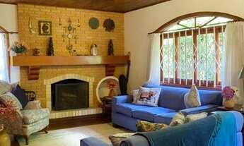 Imagem 3: Casa à venda, 380 m² por R$ 1.600.000,00 - Alto Do Capivari - Campos do Jordão/SP