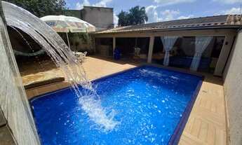 Imagem: Casa a venda com 200m² área construída