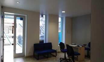 Imagem 2: Prédio comercial de excelente localização ao lado de 2 importantes metros