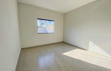 Imagem 6: Térrea para venda possui 100 metros quadrados com 3 quartos em Itacolomi - Balneário Piçar