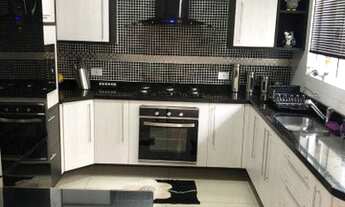 Imagem 6: Sobrado com 3 dormitórios à venda, 166 m² por R$ 690.000 - Rua Maria Ângela Pachaly, 200