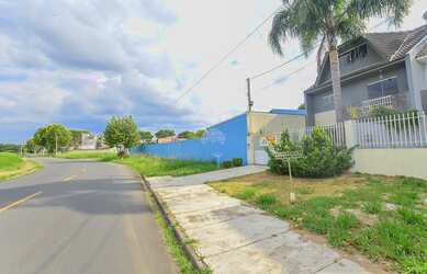 Imagem 4: Sobrado para venda possui com 3 quartos sendo 1 suíte em Alto Tarumã - Pinhais - PR