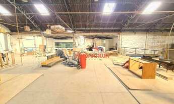 Imagem: Galpão à venda, 1750 m² por R$ 4.250.000,00