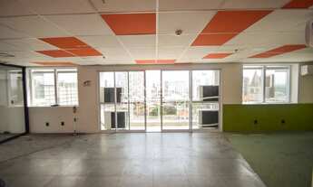 Imagem 6: Excelente Oportunidade ! Laje comercial à venda, sendo 3 unidades unificadas em localizaç