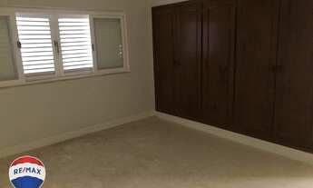 Imagem 7: Sobrado com 5 dormitórios à venda, 282 m² por R$ 950.000,00 - Estados Unidos - Uberaba/MG