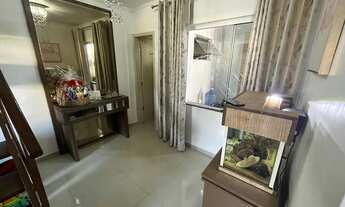 Imagem 6: Lindo sobrado de esquina com localização privilegiada no Centro de Camboriú, 2 suítes ampl