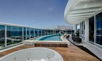 Imagem 2: Cobertura com 5 suítes à venda, 611 m² por R$ 21.000.000 - Itajaí