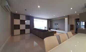 Imagem 4: BELÍSSIMO APARTAMENTO SEMI MOBILIADO DE 3 SUÍTES E 202 M²