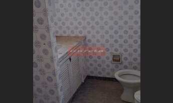 Imagem 2: Sobrado transformado para comércio