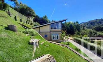 Imagem 4: Casa à venda, 270 m² por R$ 1.850.000,00 - Parque das Araucarias - Campos do Jordão/SP