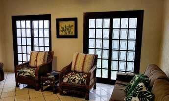 Imagem: Casa com 4 dormitórios à venda, 392 m²