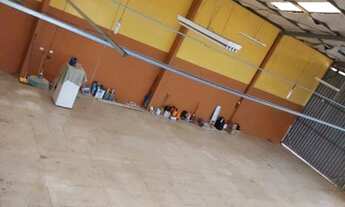 Imagem 4: Galpão para alugar com 370 m2 com casa nos fundos!!!