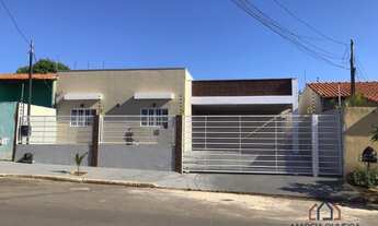 Imagem: Casa com 4 quartos - Bairro CPA I em Cuiabá