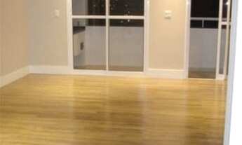 Imagem 2: Aconchegante apartamento em condomínio clube e excelente localização. Duas suítes e sala a