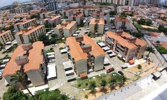 Imagem 3: Apartamento para aluguel e venda possui 50 metros quadrados com 2 quartos, banheiro social