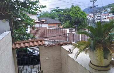 Imagem 2: Apartamento para venda possui 80 metros quadrados com 2 quartos em Tanque - Rio de Janeiro