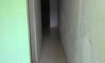 Imagem 4: ALUGO ESSA CASA Casa com 1 dormitório