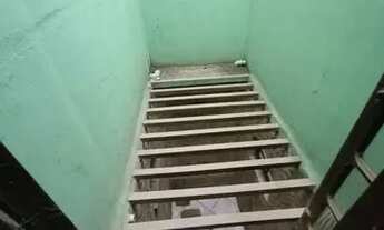 Imagem 4: Casa Comercial para Venda em Macaé, Gloria, 6 dormitórios, 1 suíte, 3 banheiros, 10 vagas