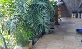 Imagem 3: Casa térrea filé no Centro c/ 3qts, send 1 suíte, 2brs, 2vgs, frente p/ 2 ruas