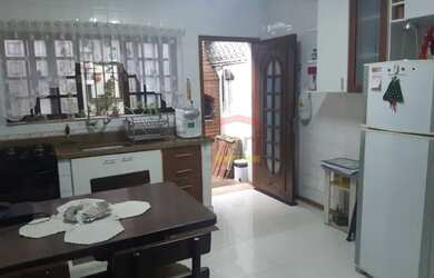 Imagem 4: Sobrado em vila fechada na Água Fia