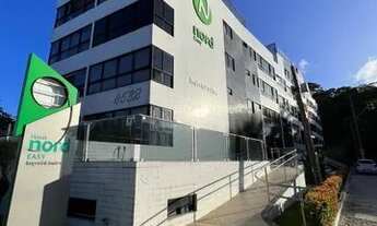 Imagem 1: Vendo Flat na orla de Cabo Branco