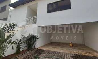 Imagem 1: Excelente sobrado no bairro Vigilato Pereira para aluguel