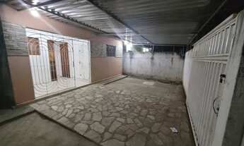 Imagem 6: Casa solta de esquina com garagem para dois carros