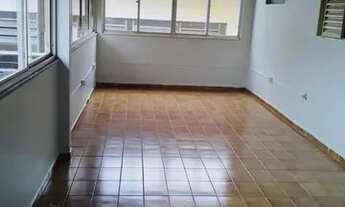 Imagem 6: Apartamento ( Sobrado) bem localizado na Av. T-63